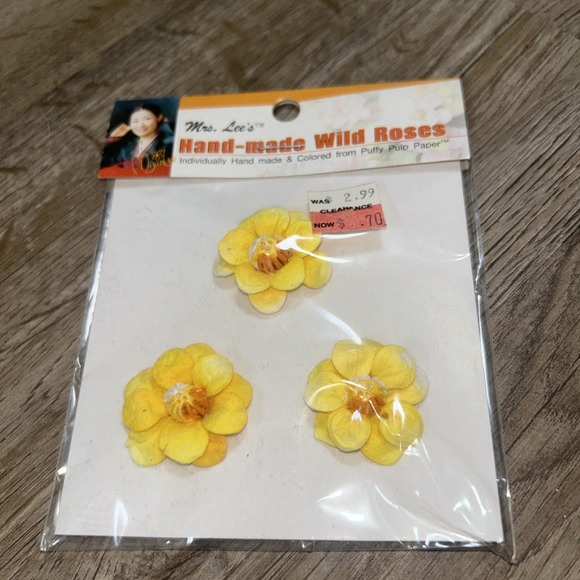 Handmade Other - Sealed Mrs Lee's Hand Made Wild Roses Puffy Pulp Paper